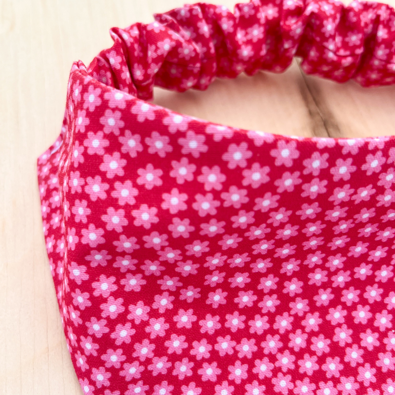 Pink Ditsy Daisy Scrunchie Bandana