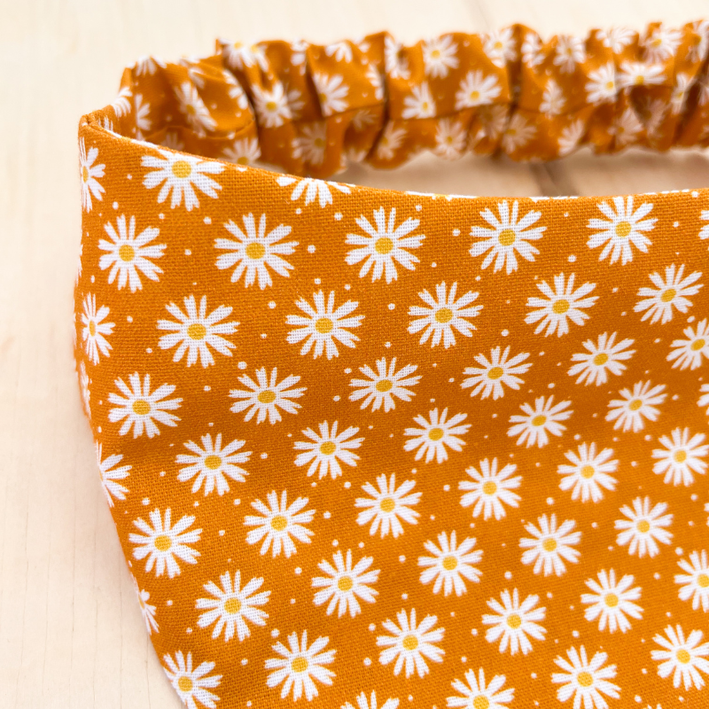 Honey Bloom Scrunchie Bandana